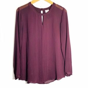 Cabi Size XS Entice Blouse Plum Keyhole